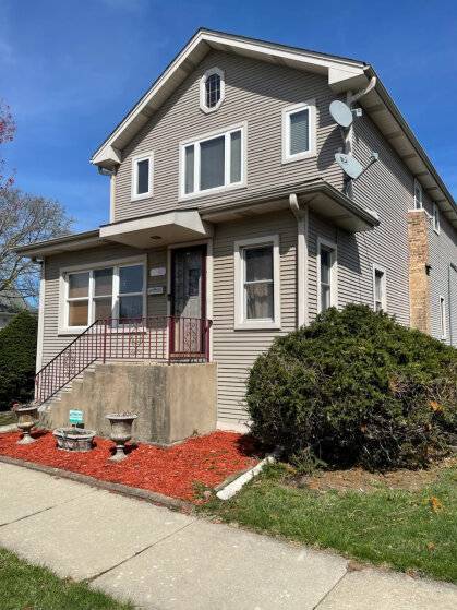 2247 N 73rd AVE, Elmwood Park, IL 60707