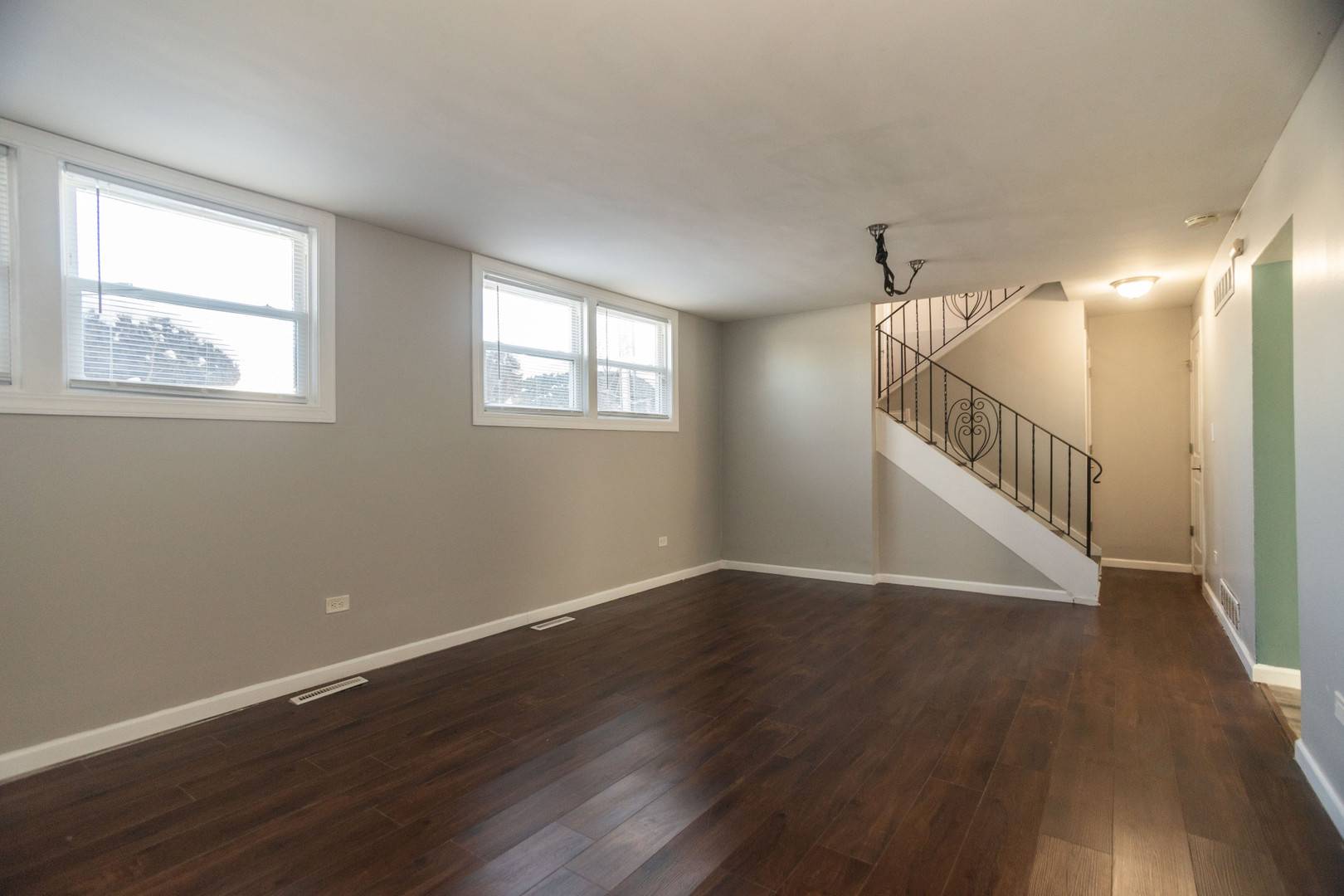 382 Chappel AVE, Calumet City, IL 60409