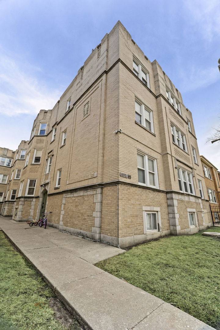 6319 N Sacramento AVE #3E, Chicago, IL 60659