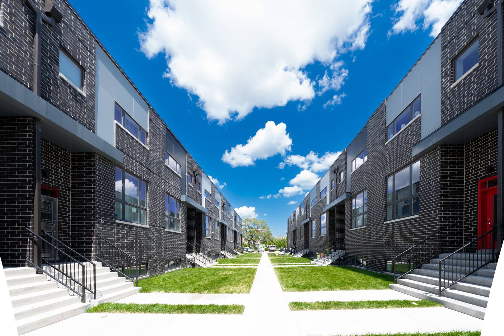 2631 S Throop ST #A, Chicago, IL 60608