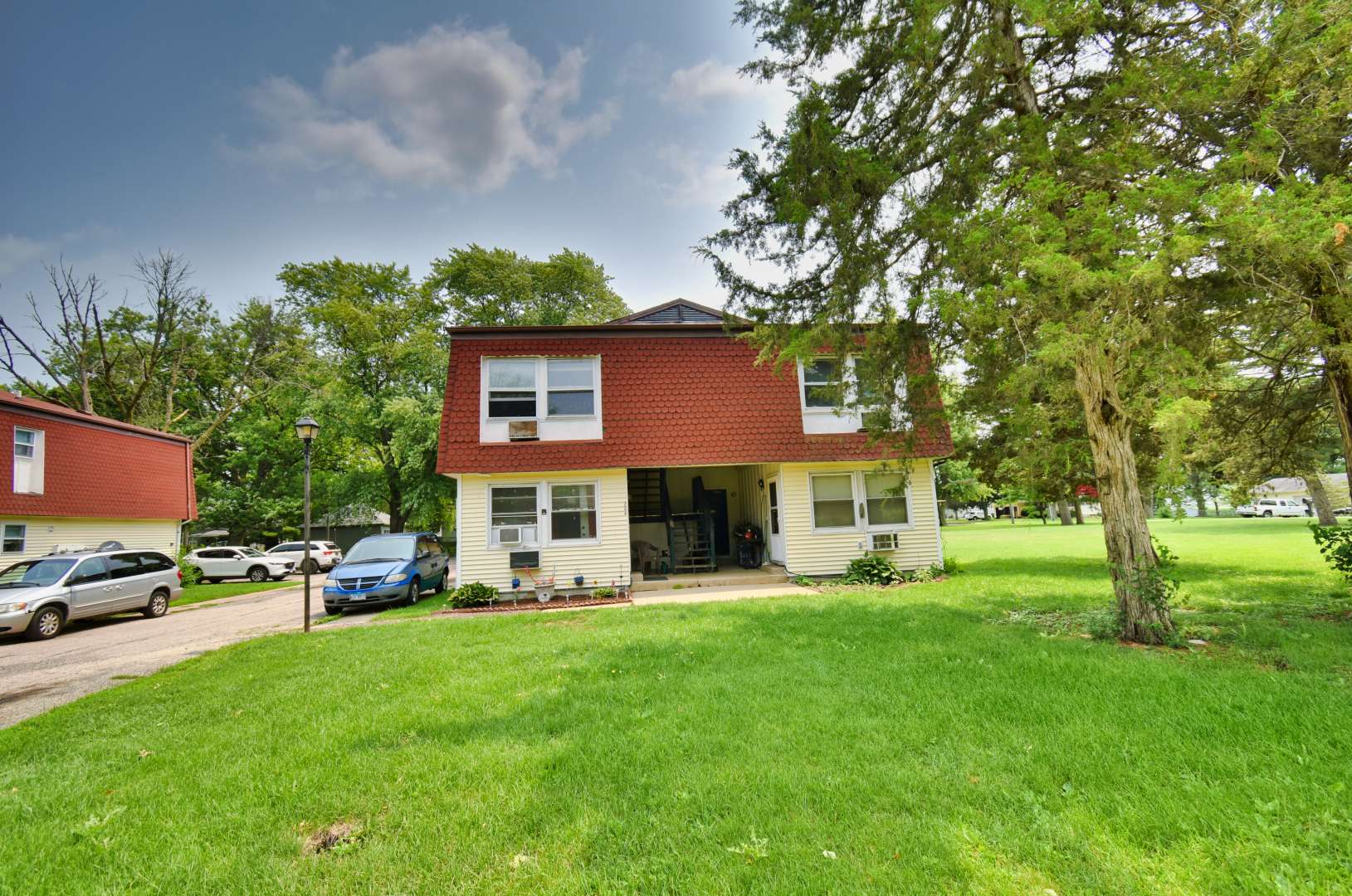201-207 S Maple ST, Toluca, IL 61369
