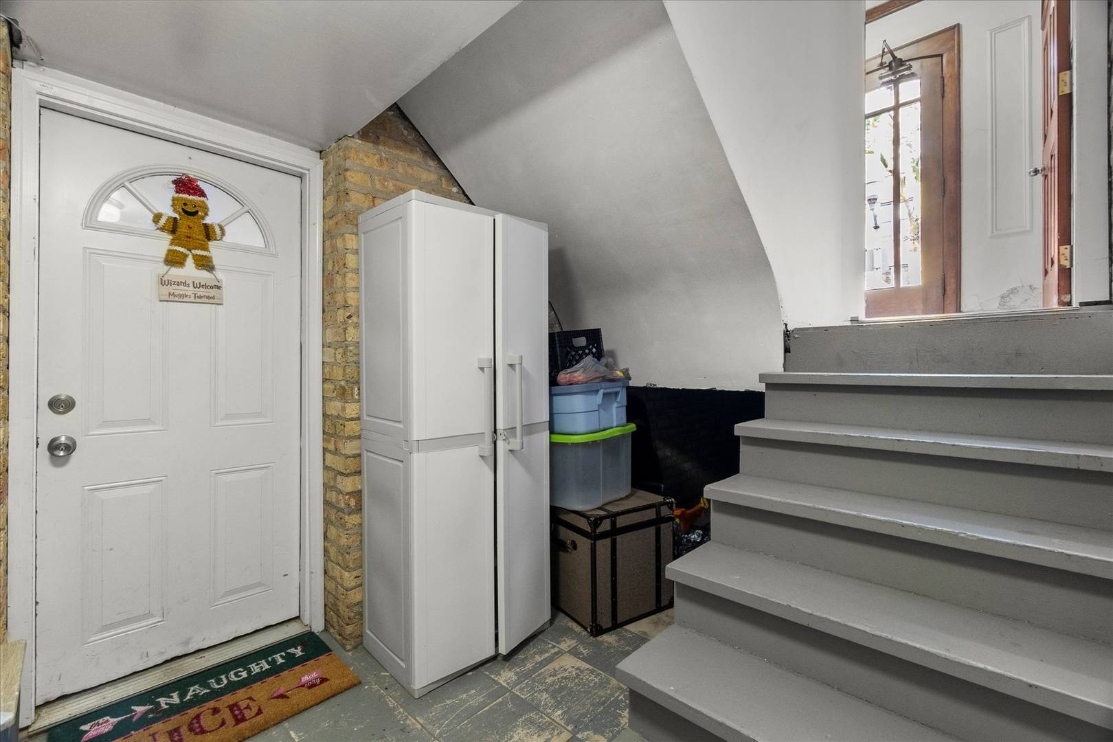 7431 N Hoyne AVE #G, Chicago, IL 60645