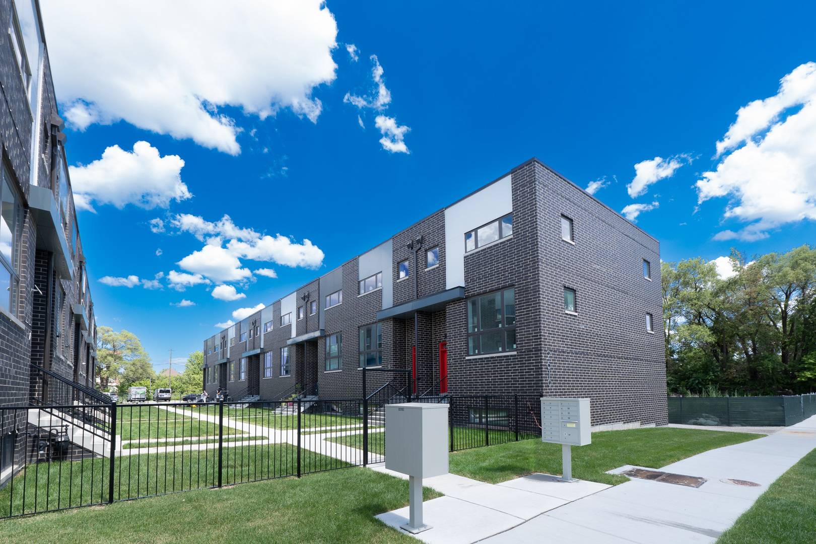 2631 S Throop ST #E, Chicago, IL 60608