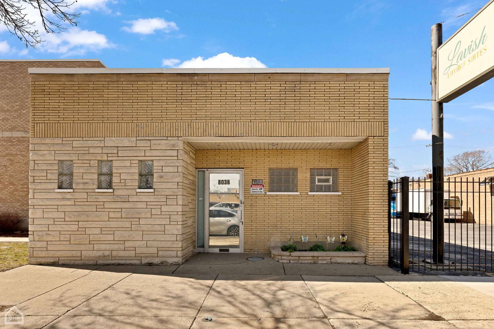 8036 S WESTERN AVE, Chicago, IL 60620