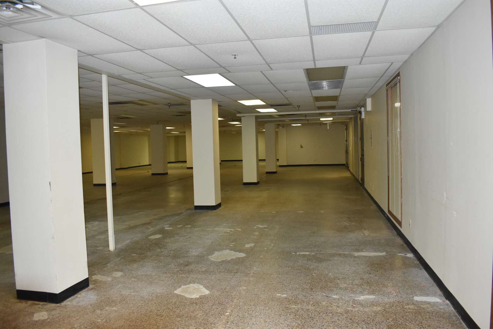 415 Washington ST #006, Waukegan, IL 60085