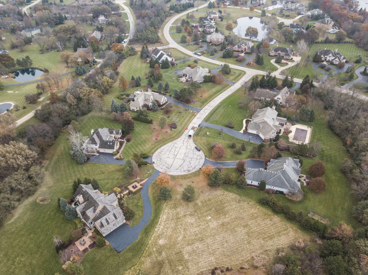 21601 W Hampshire PL, Mundelein, IL 60060