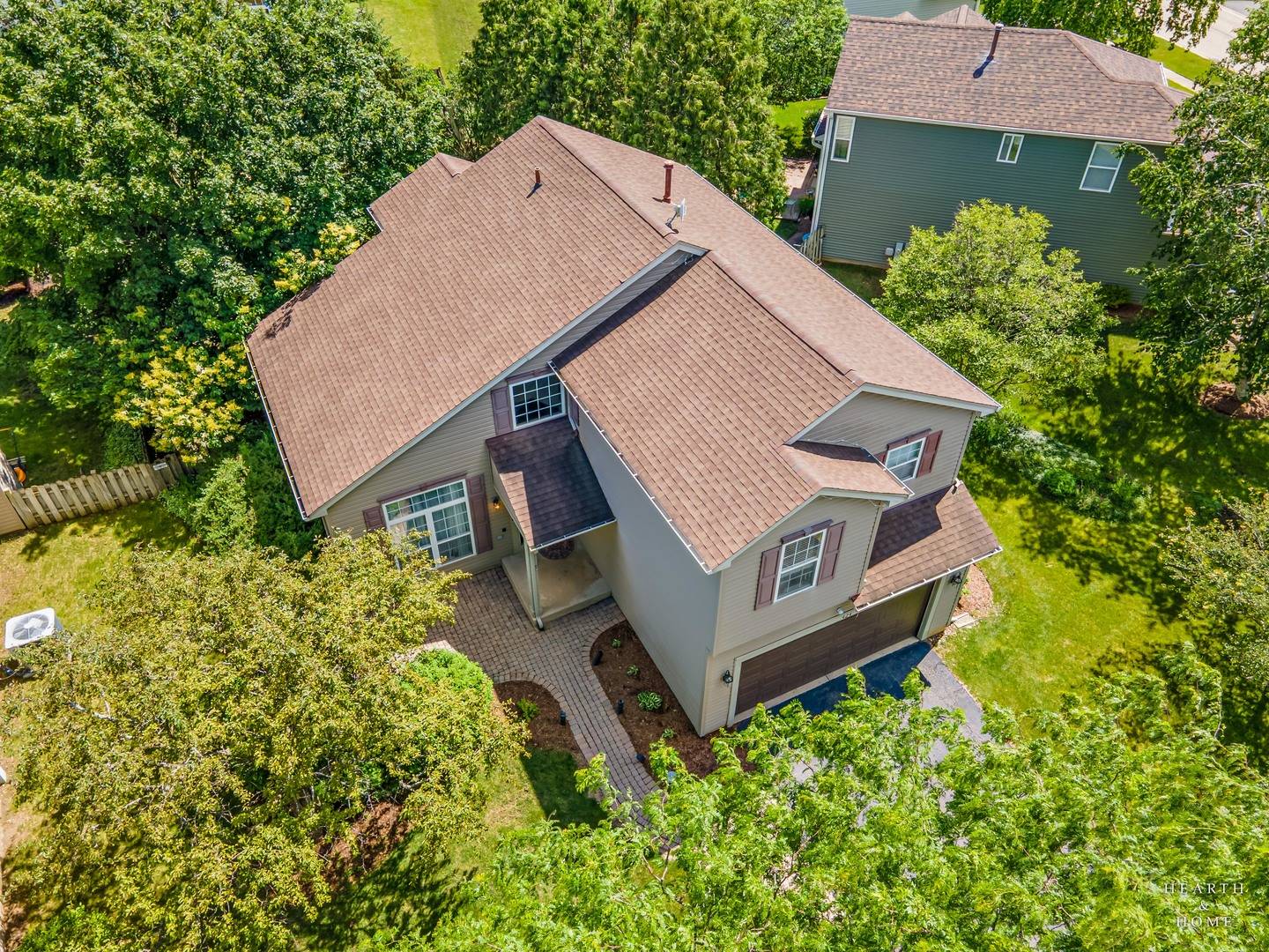 424 Big Cloud PASS, Lake In The Hills, IL 60156