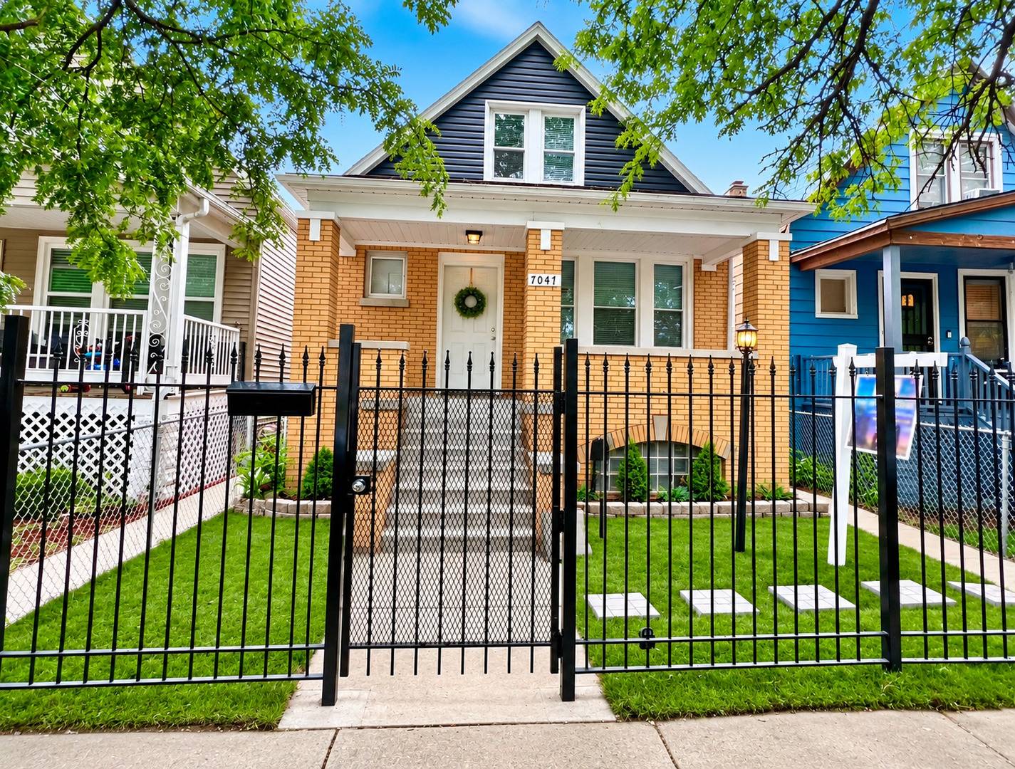 7047 S Winchester AVE, Chicago, IL 60636