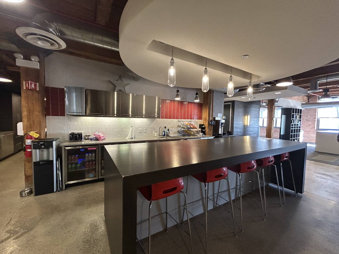 700 N Sacramento BLVD #251, Chicago, IL 60612
