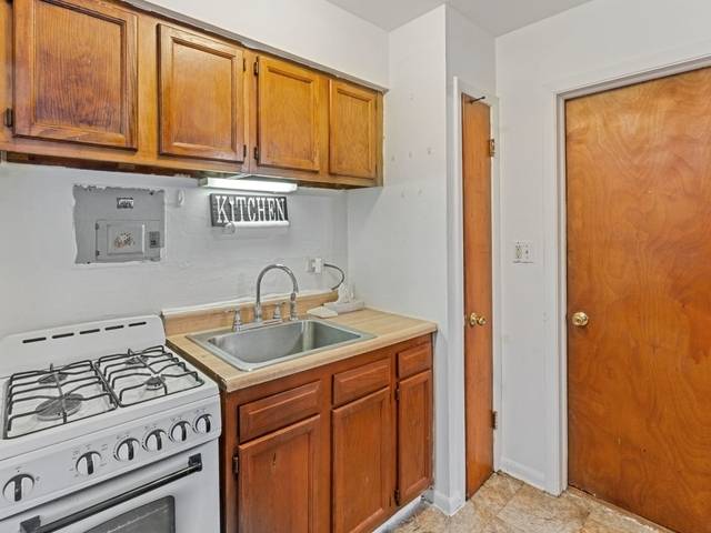 999 CONFIDENTIAL AVE, Confidential, IL 60409