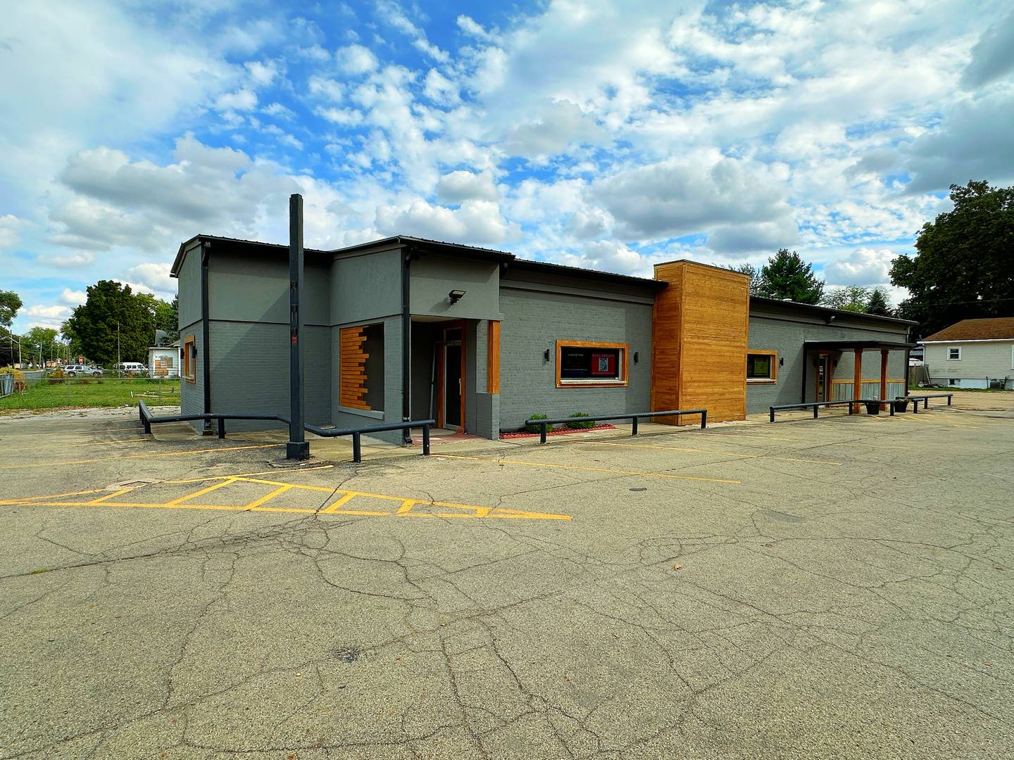 201 E 12th ST, Streator, IL 61364