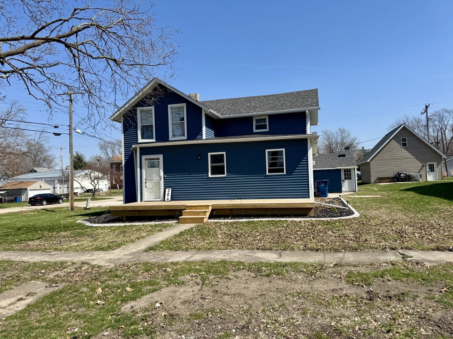 304 S Church ST, Sheffield, IL 61361