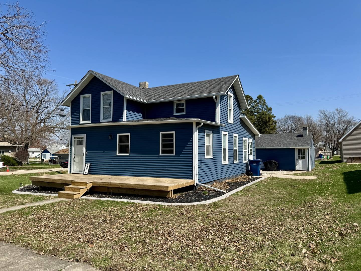 304 S Church ST, Sheffield, IL 61361