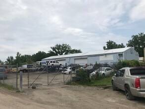 20270 N Rand RD, Deer Park, IL 60067