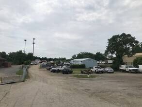 20270 N Rand RD, Deer Park, IL 60067
