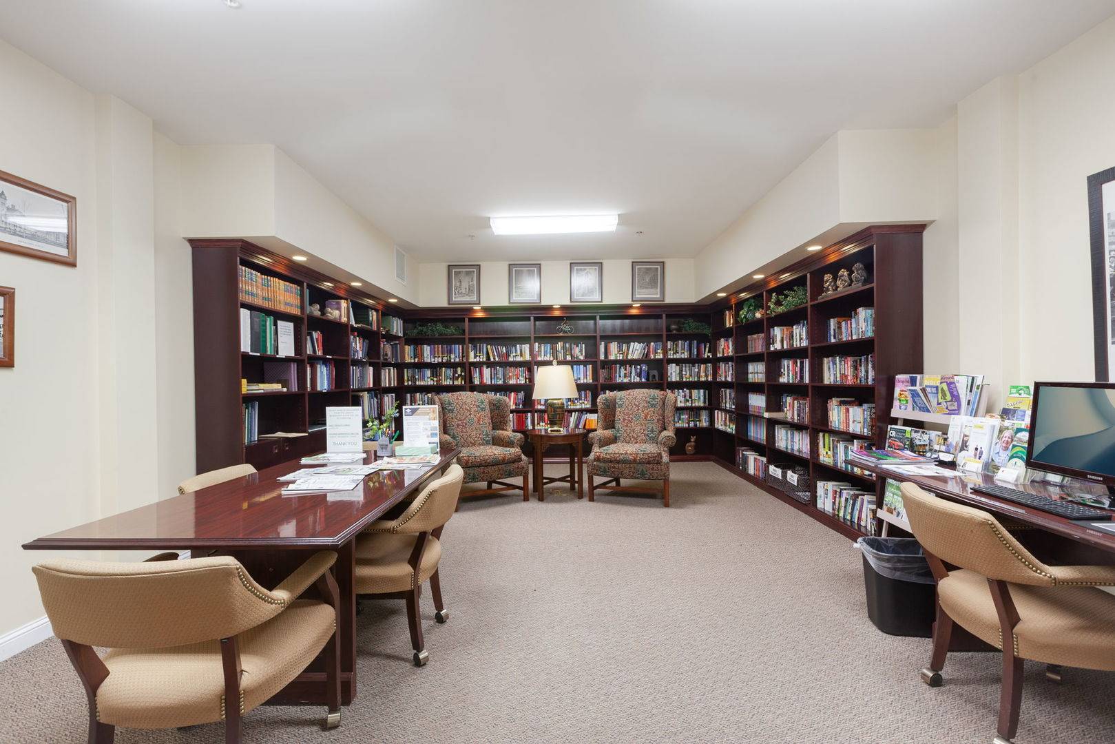 801 N Mclean BLVD #222, Elgin, IL 60123