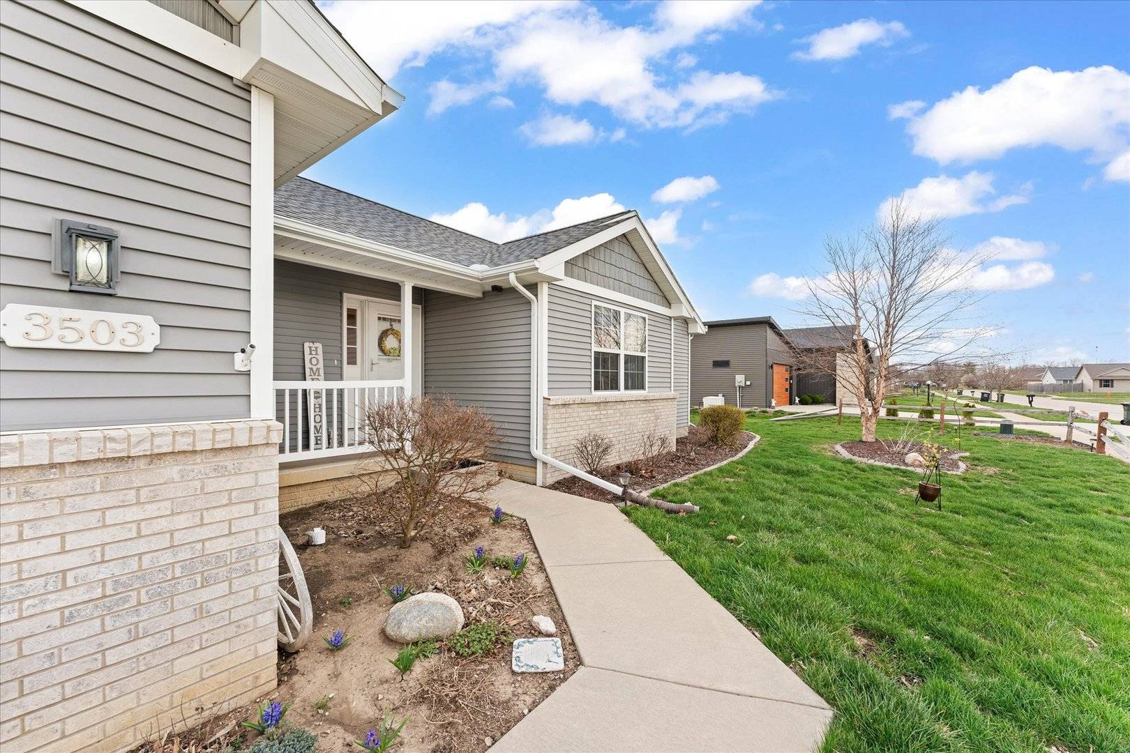 3503 S Deer Ridge DR, Urbana, IL 61802