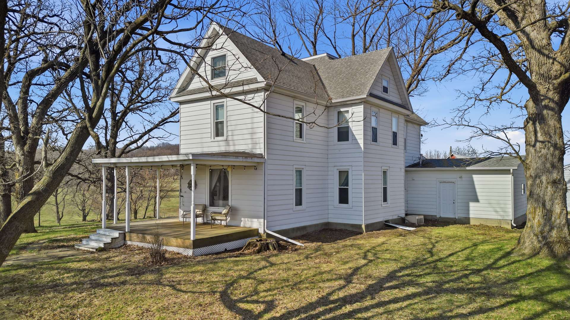 2812 S Brookville RD, Polo, IL 61064