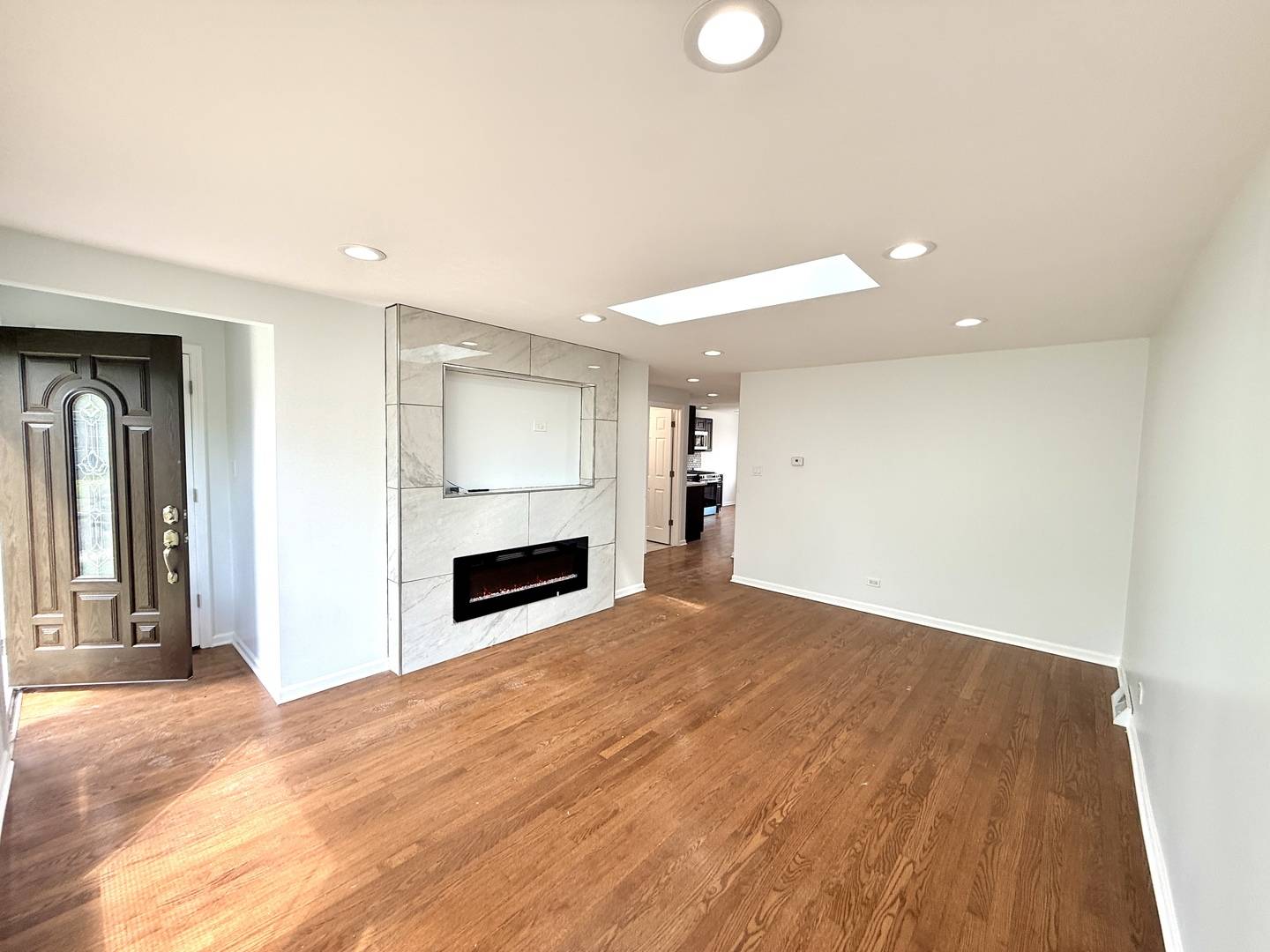7805 S Homan AVE, Chicago, IL 60652