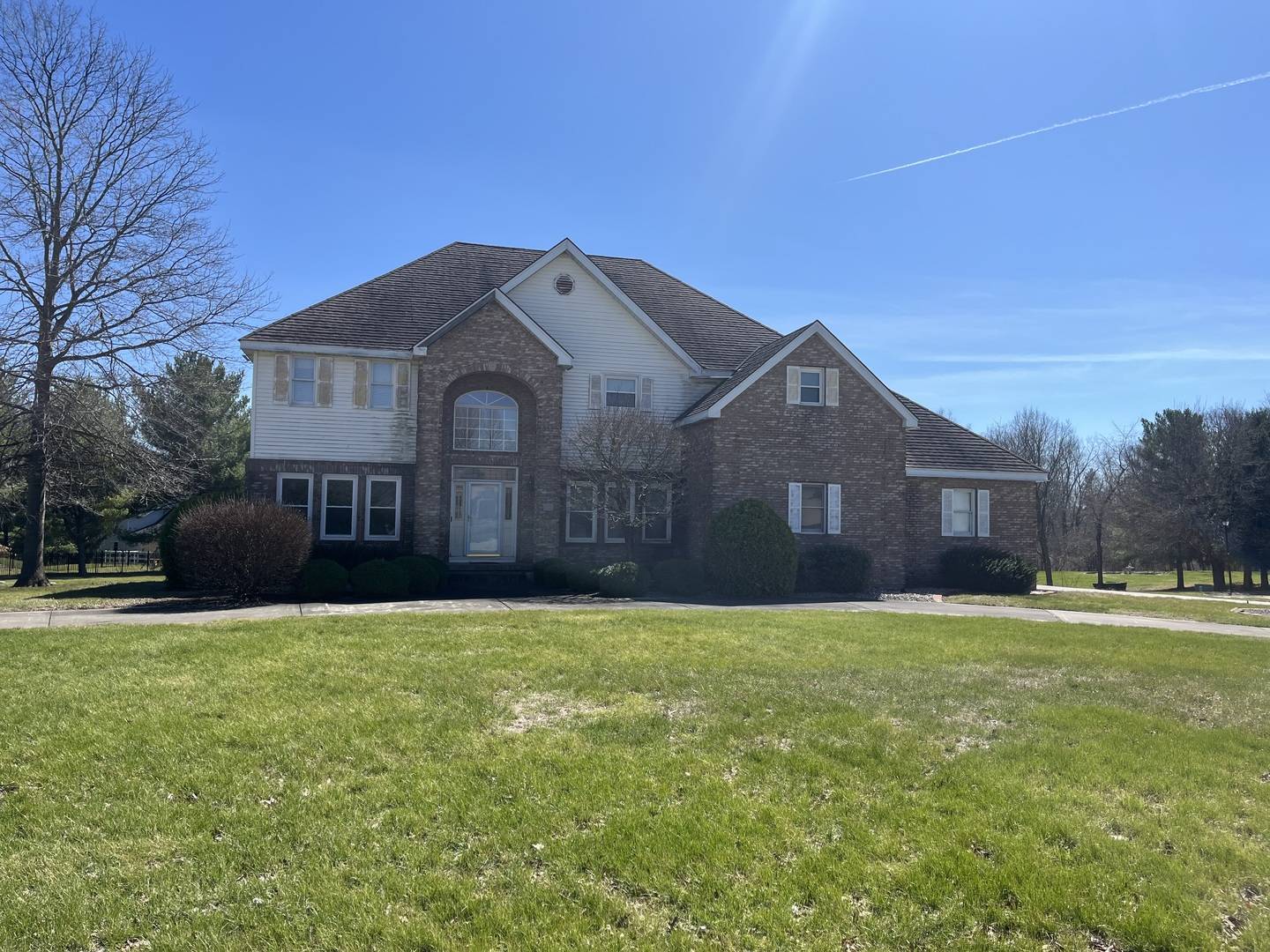 28 Tinsbury LN, Mattoon, IL 61938