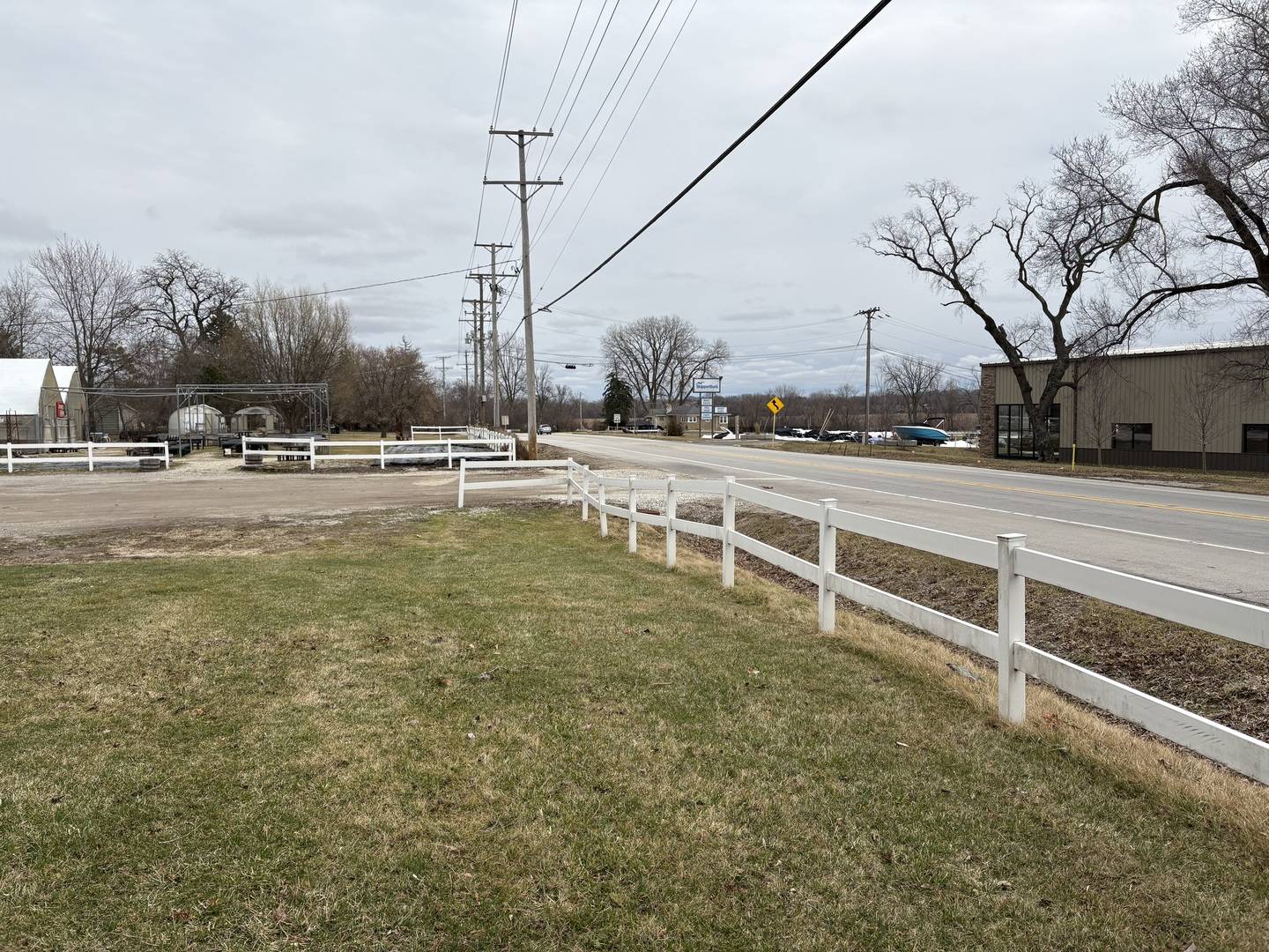 1031 IL Route 173 HWY, Antioch, IL 60002
