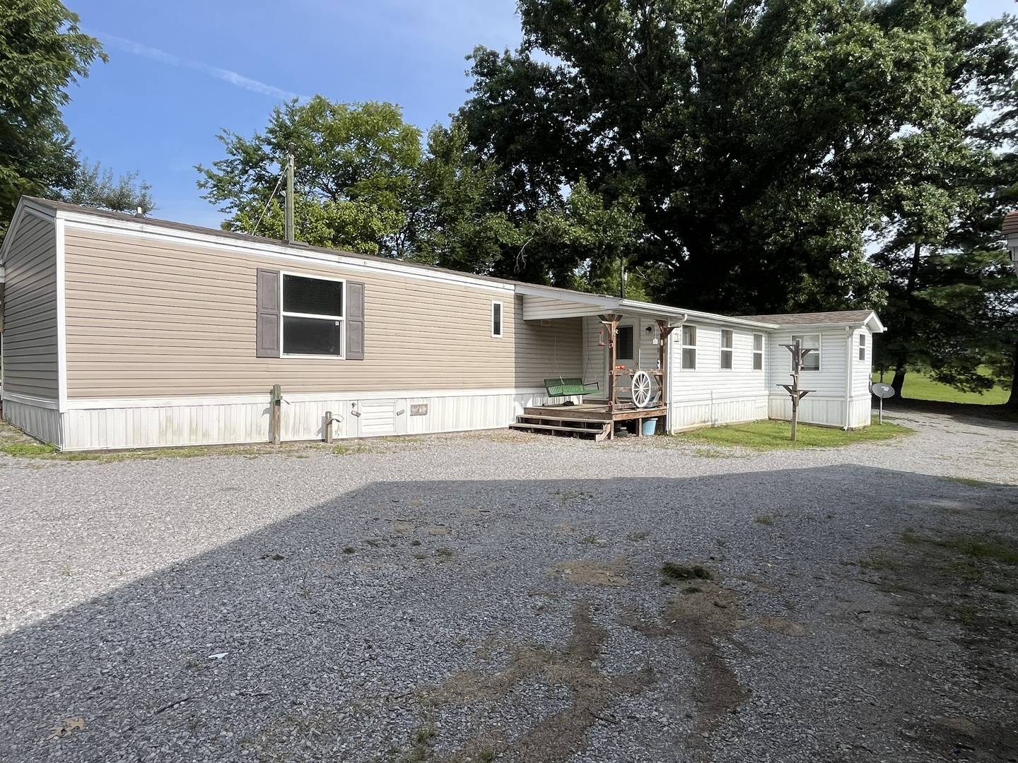 155 Shelby RD, Vienna, IL 62995