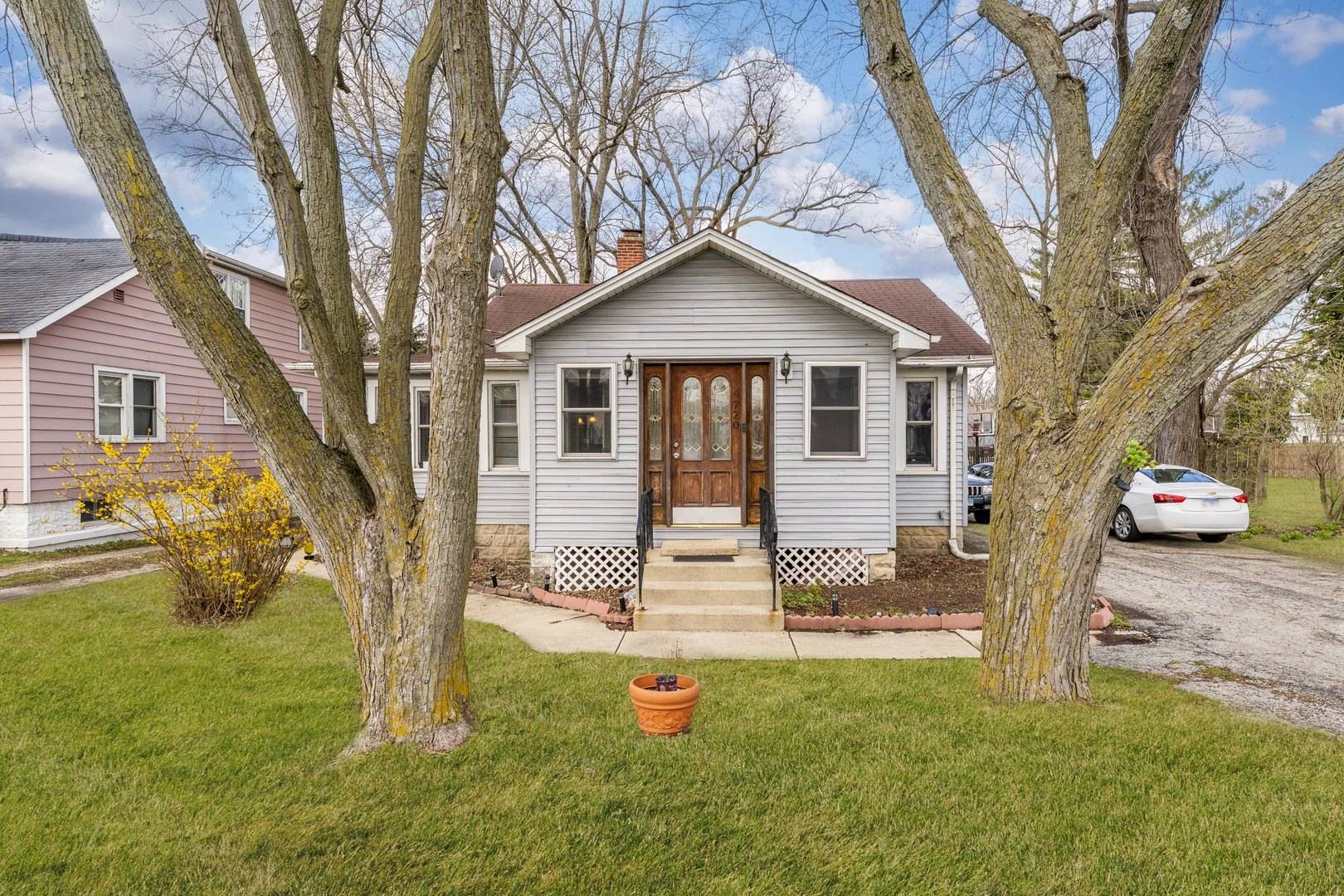 4720 Lincoln AVE, Lisle, IL 60532
