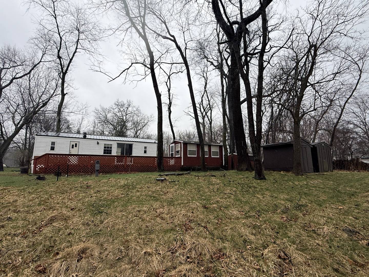 16-157/158 Woodhaven Lakes, Sublette, IL 61367