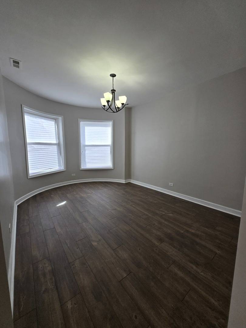 4749 S Prairie AVE #2, Chicago, IL 60615