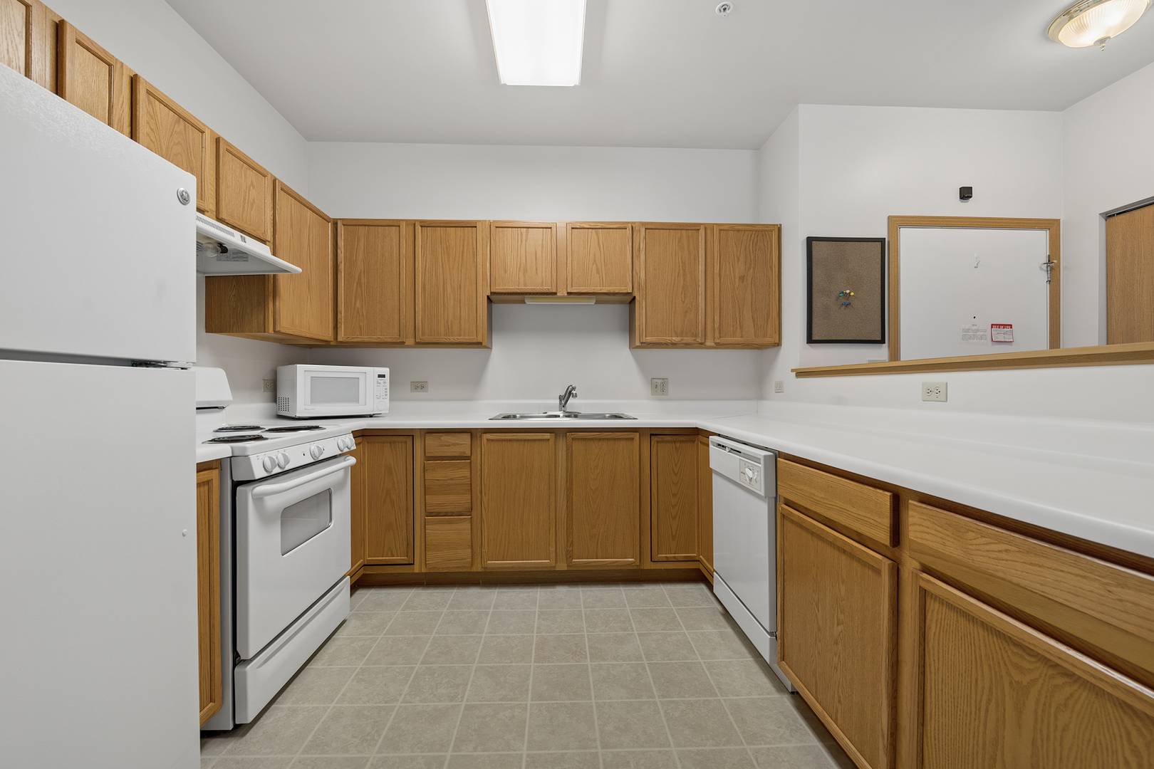 801 N MCLEAN BLVD #136, Elgin, IL 60123