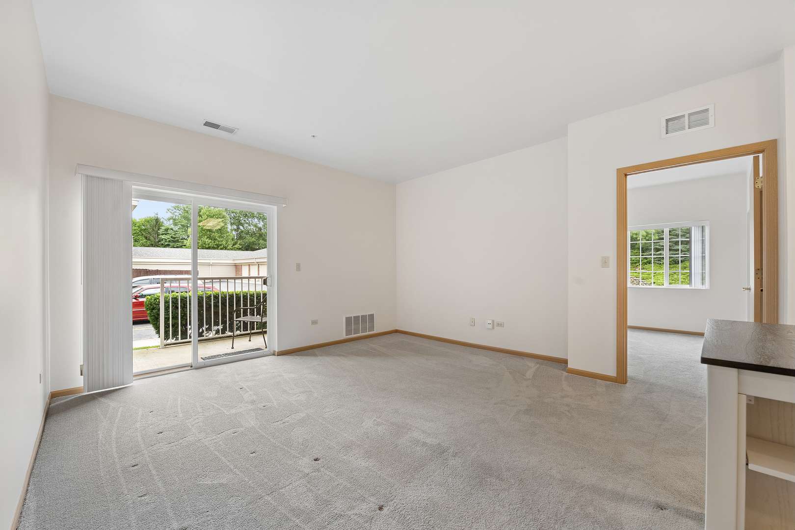 801 N MCLEAN BLVD #136, Elgin, IL 60123