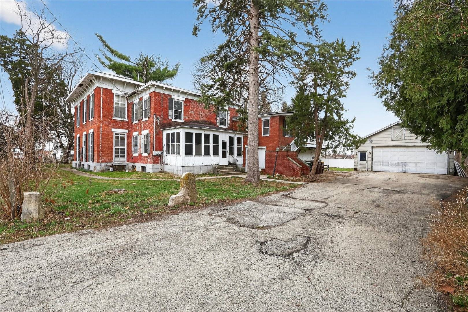 628 Buchanan ST, Belvidere, IL 61008