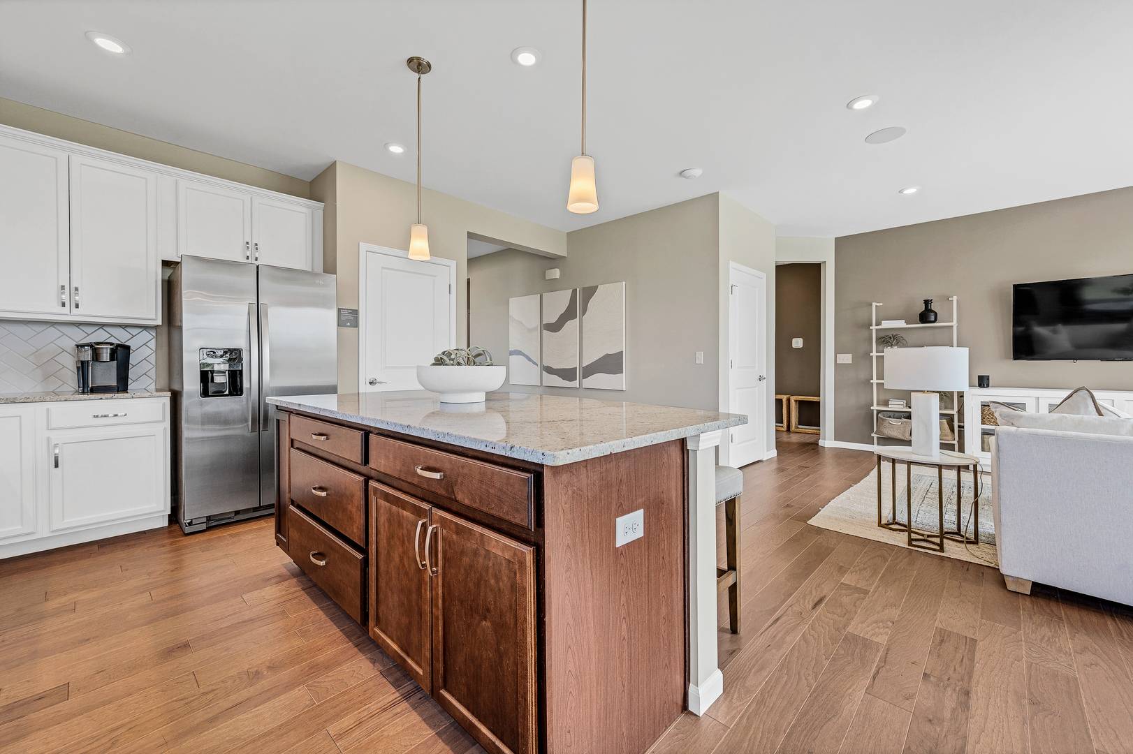 12560 Derry DR, Lemont, IL 60439