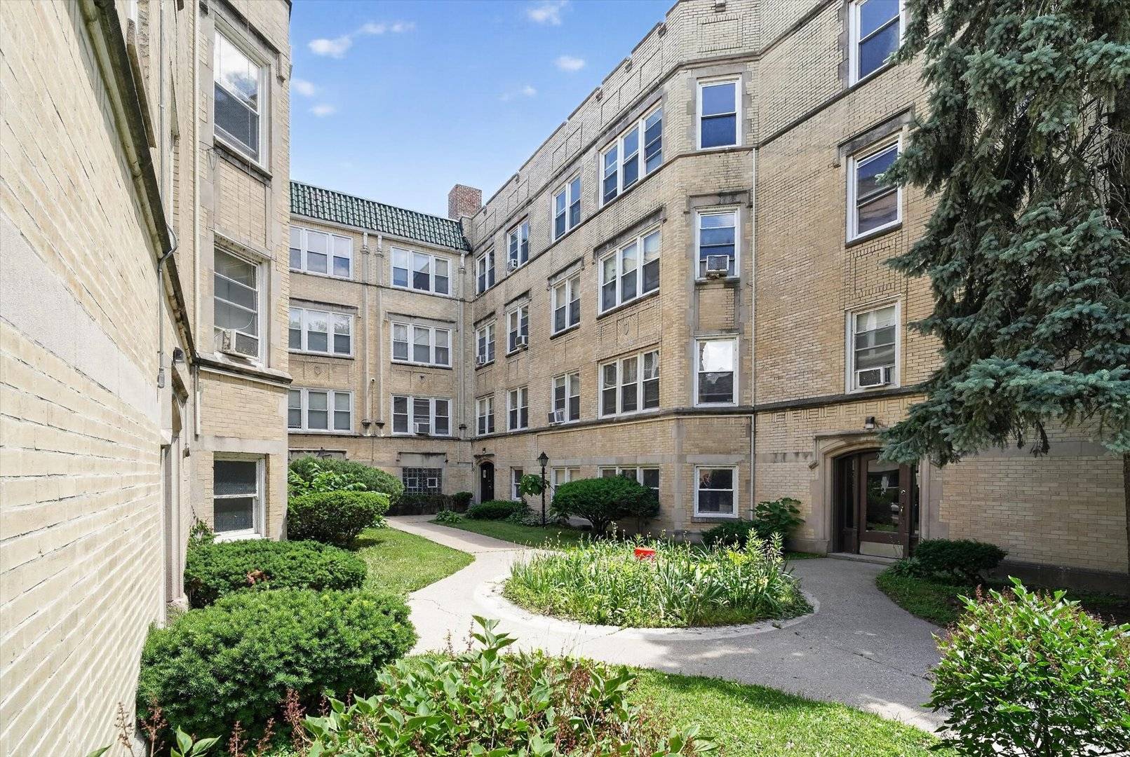 7019 S Merrill AVE #106, Chicago, IL 60649