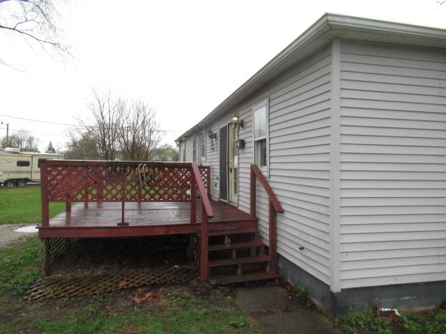 1 Charles DR, Rantoul, IL 61866