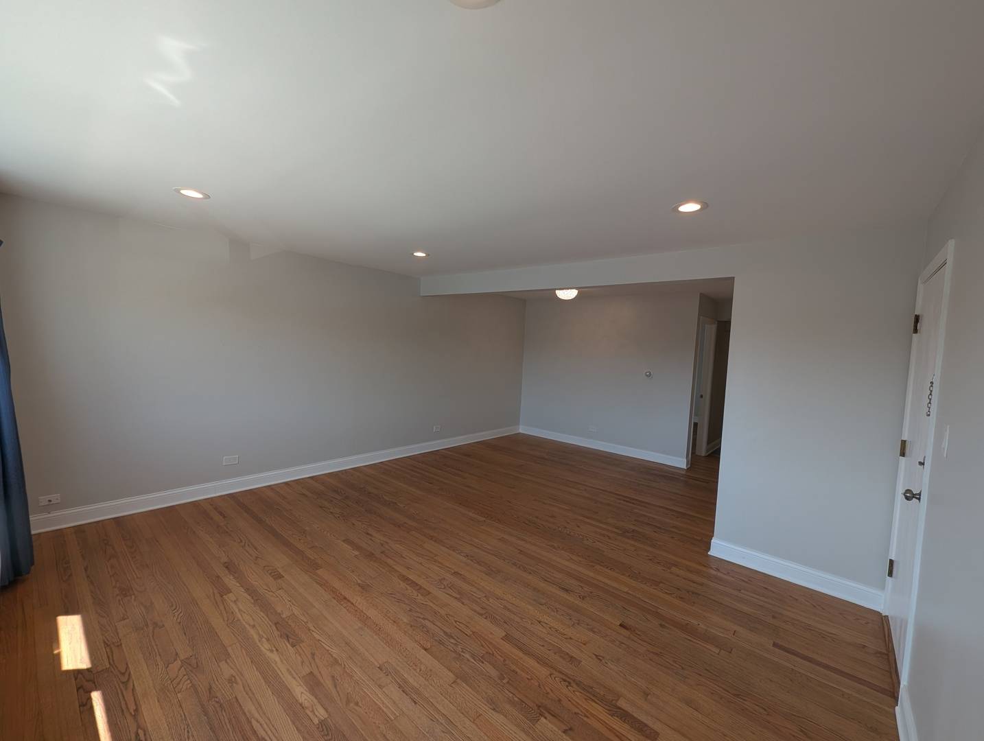 9216 Seymour AVE W #1E, Schiller Park, IL 60176