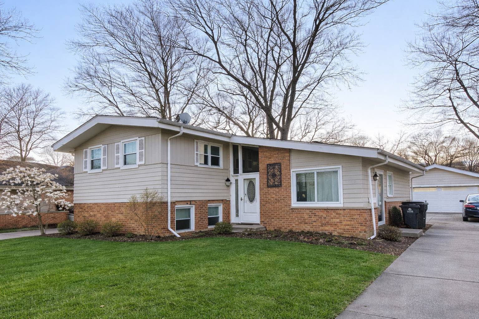 118 Warwick ST, Park Forest, IL 60466