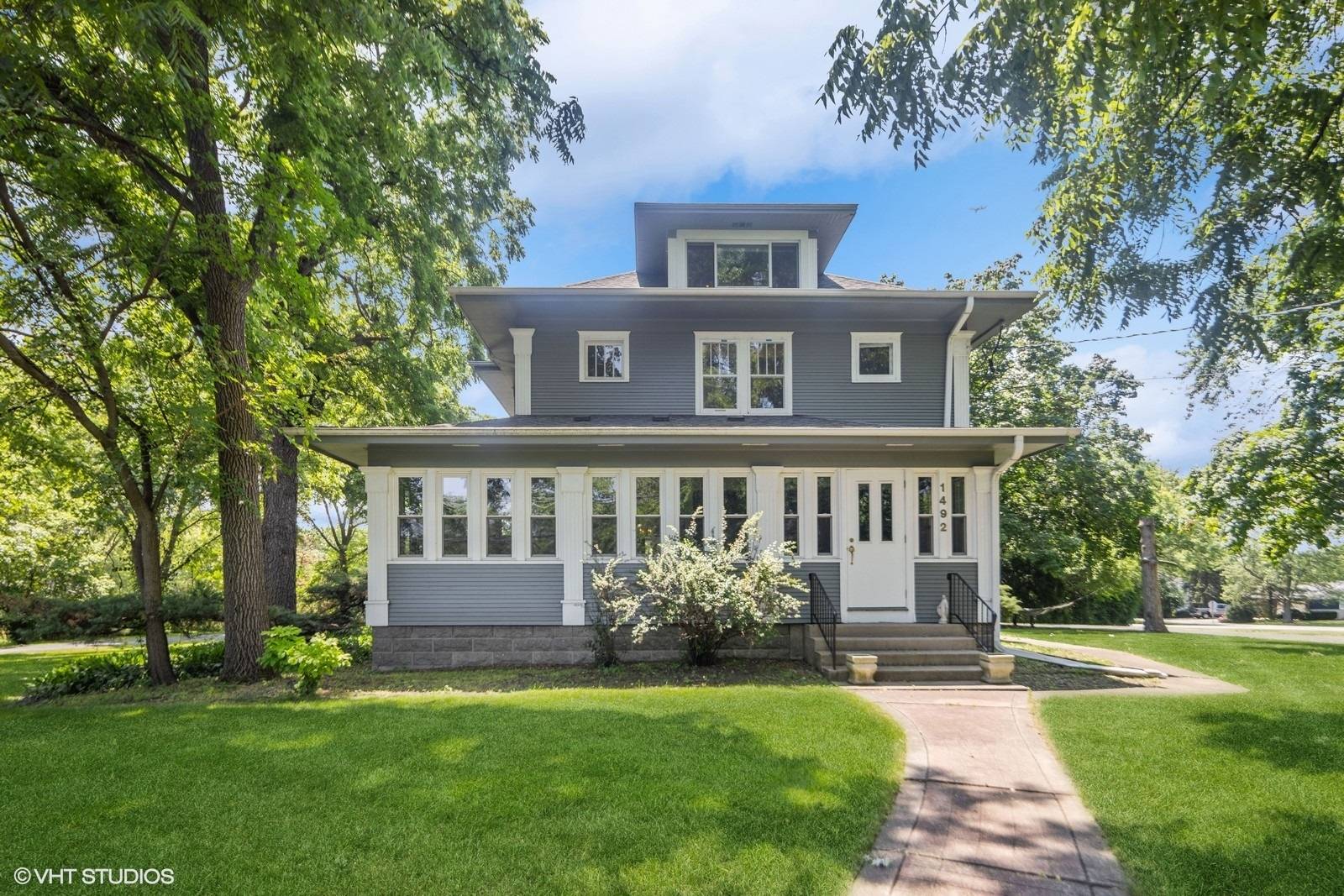 1492 W Irving Park RD, Itasca, IL 60143