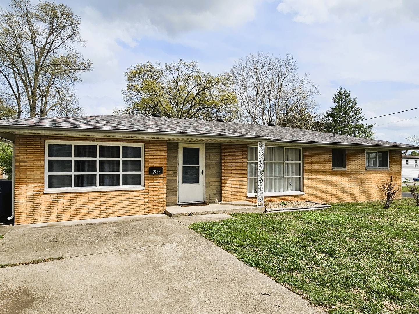 700 Magnolia AVE, Mt Vernon, IL 62864