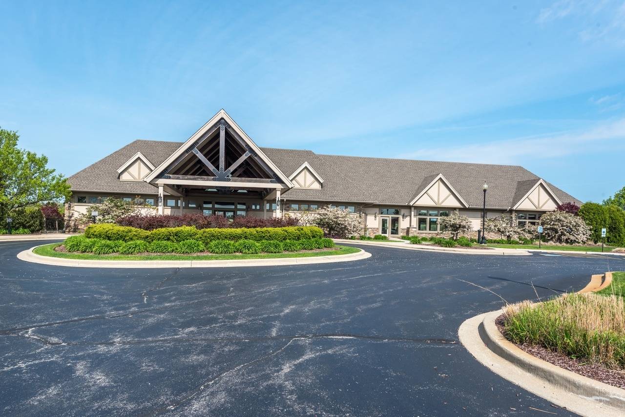 6181 Legacy CIR, Yorkville, IL 60560