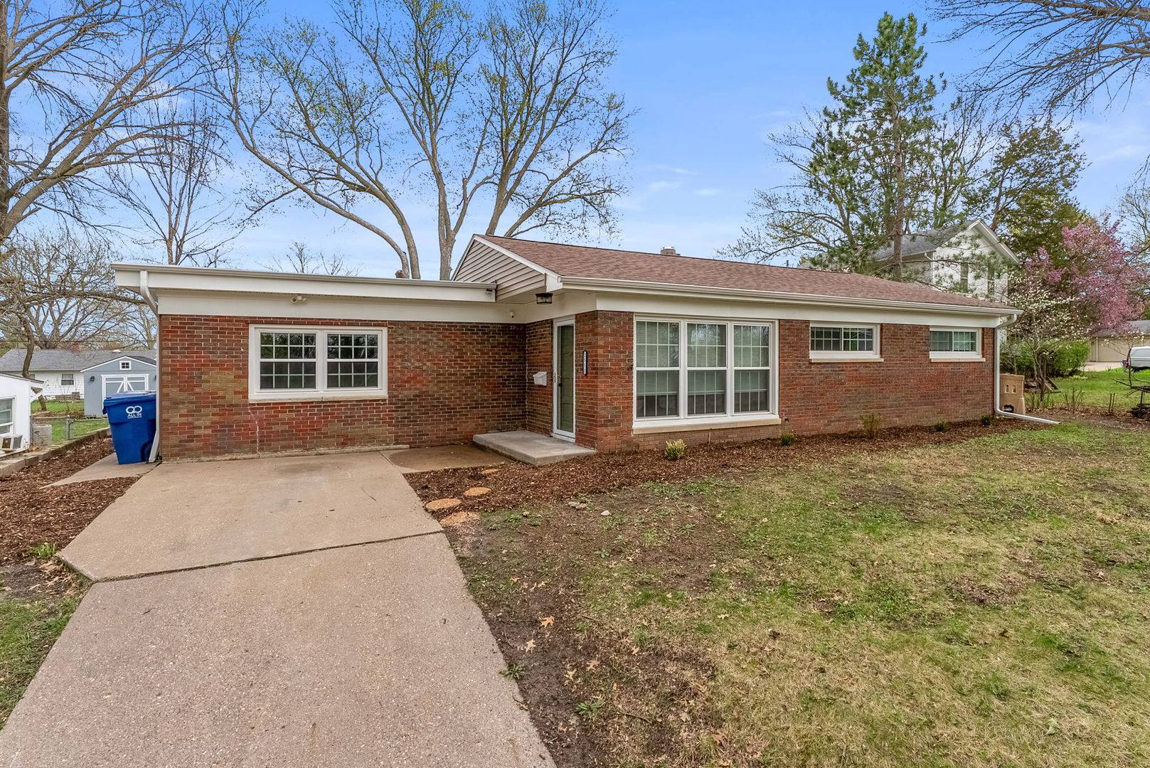 2511 Belle AVE, Davenport, IA 52803