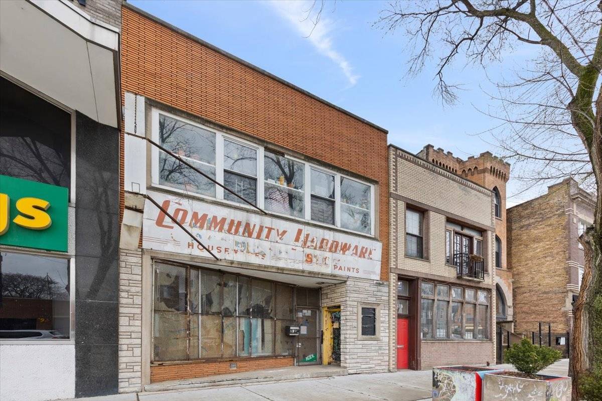 2605 W Division ST, Chicago, IL 60622
