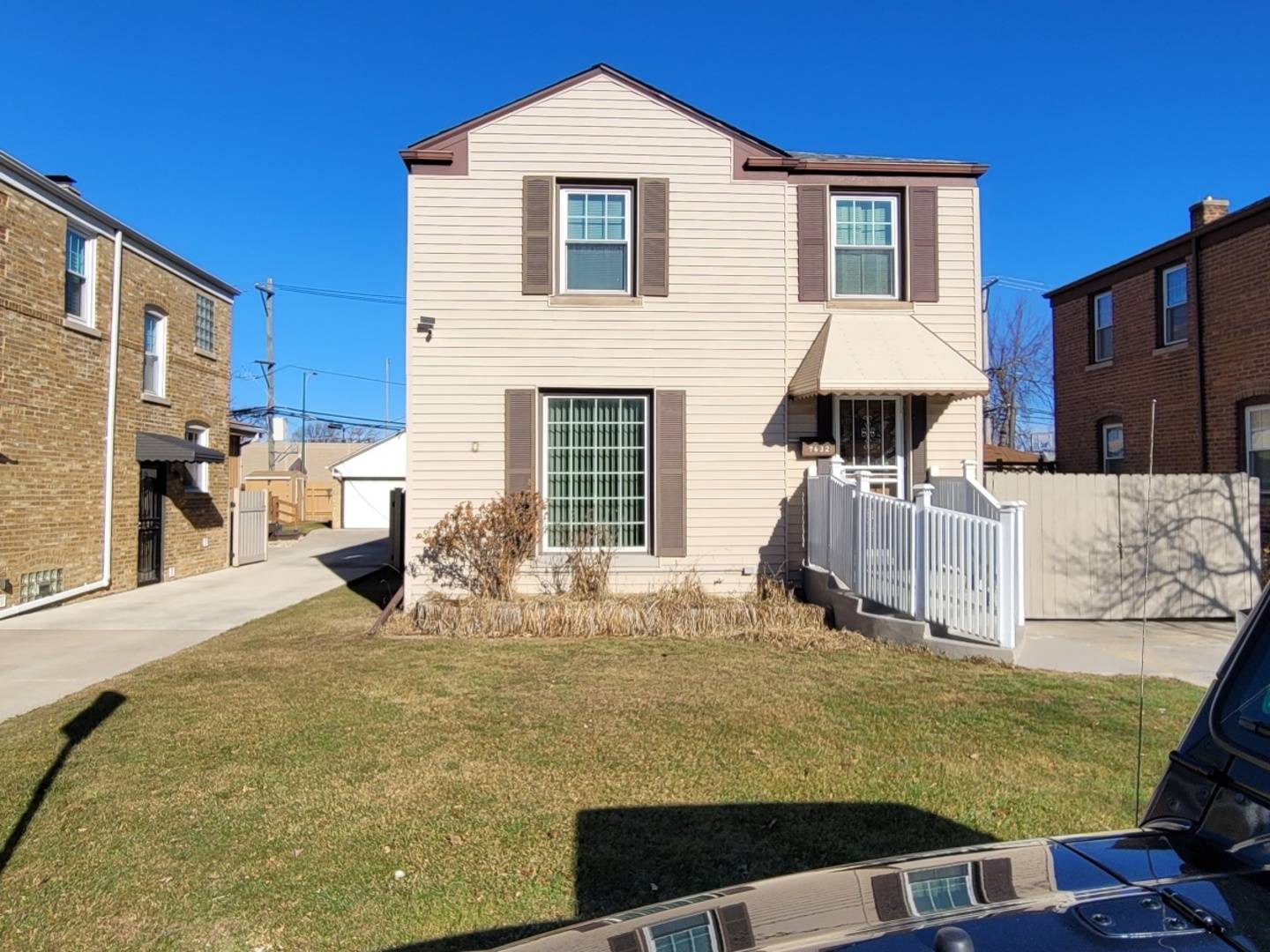 7432 W Gregory ST, Chicago, IL 60656