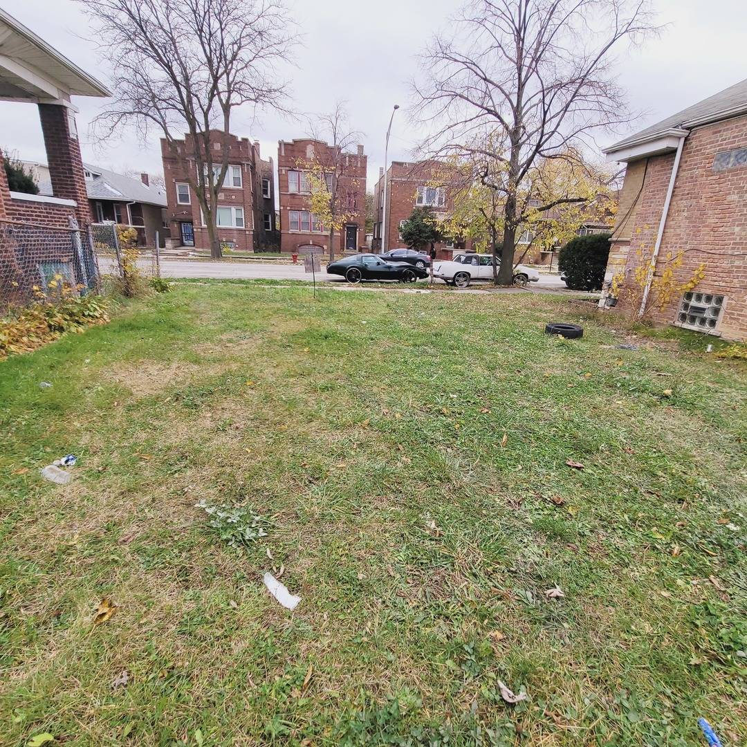 8029 S Loomis BLVD, Chicago, IL 60620