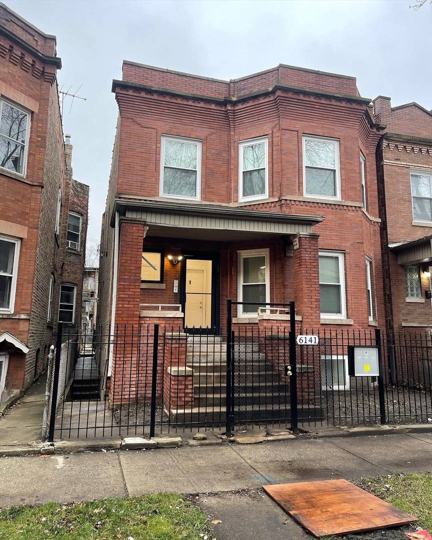6141 S Eberhart AVE, Chicago, IL 60637