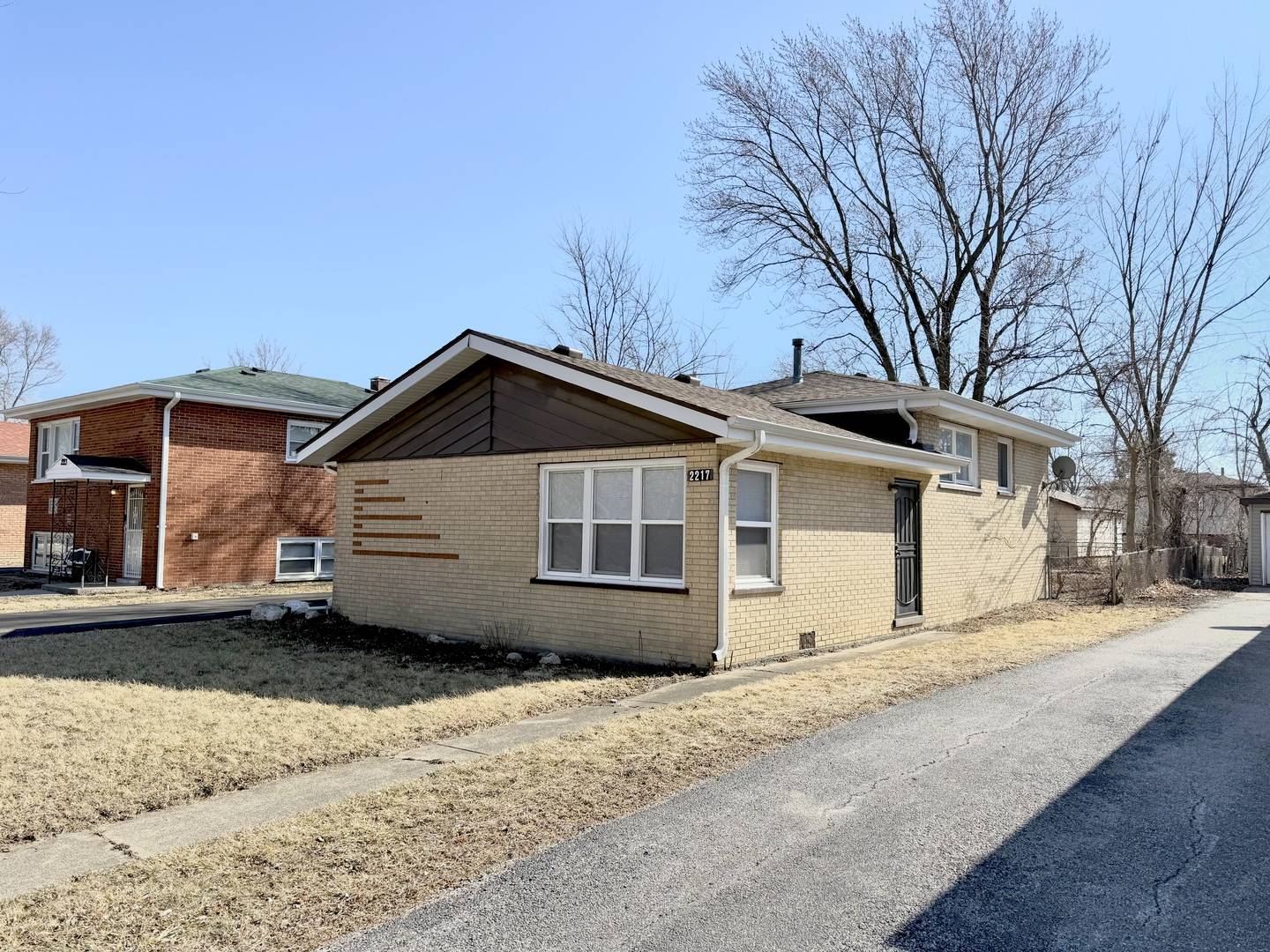2217 W 156th PL, Markham, IL 60426