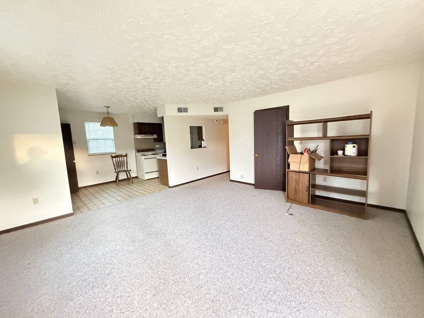 916 S 10th ST, Herrin, IL 62948