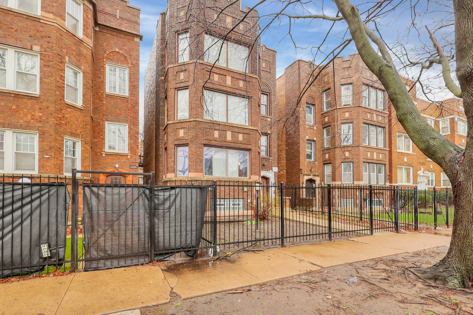 7927 S LANGLEY AVE, Chicago, IL 60619