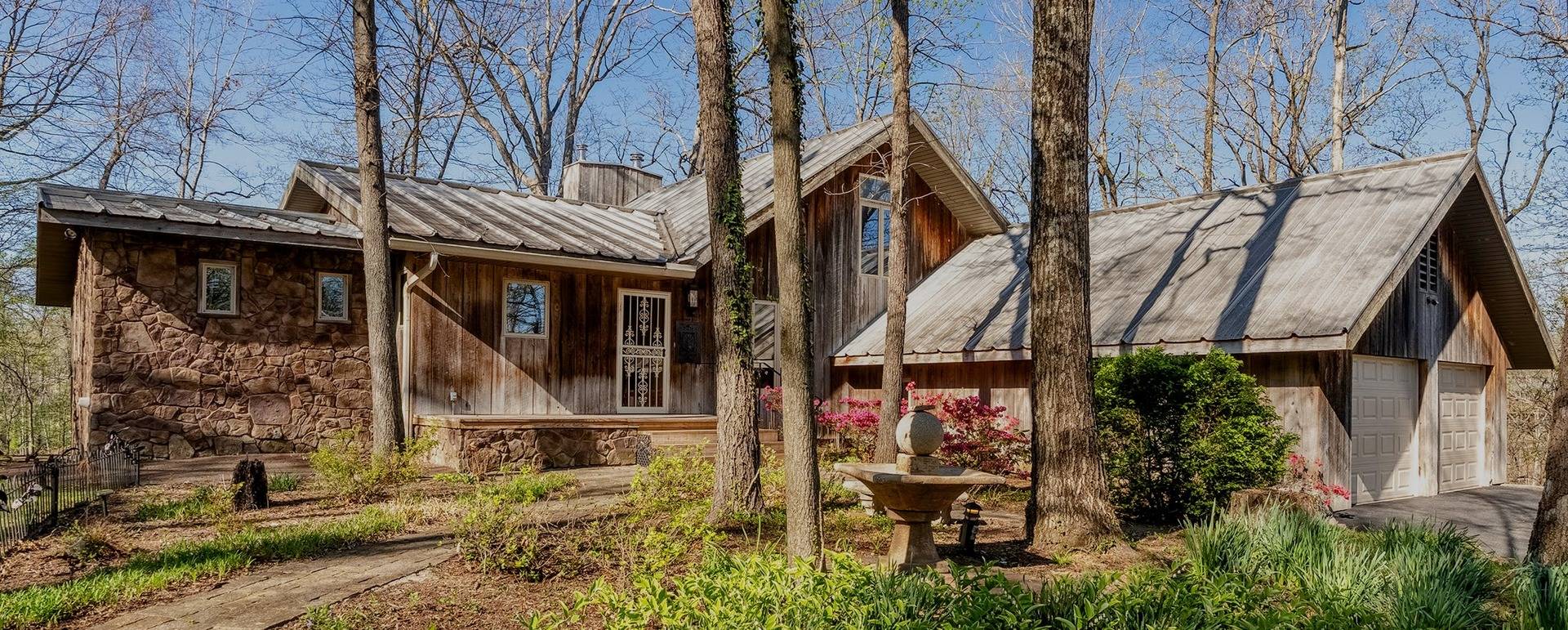 5 Lake Shore CT, Carbondale, IL 62902