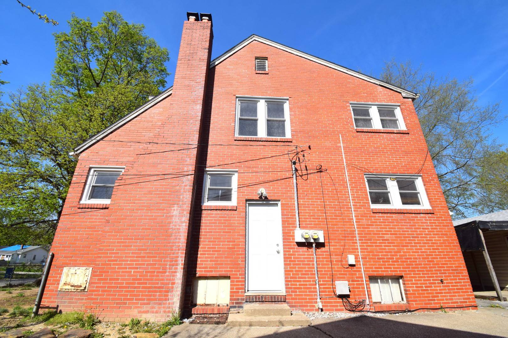 2308 Logan ST, Mt Vernon, IL 62864